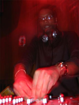 DJ Loganic